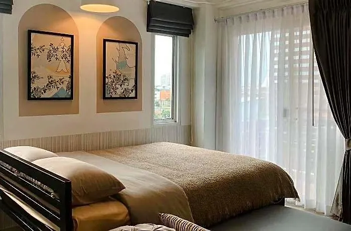 Hotel The Giftown Bangkok, Talat Phlu